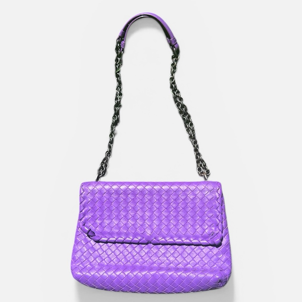Bottega Veneta Chic Purple Woven Shoulder Bag with Chain Strap